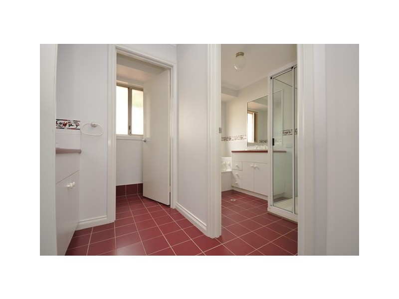 18 Peacock Avenue, Wodonga VIC 3690