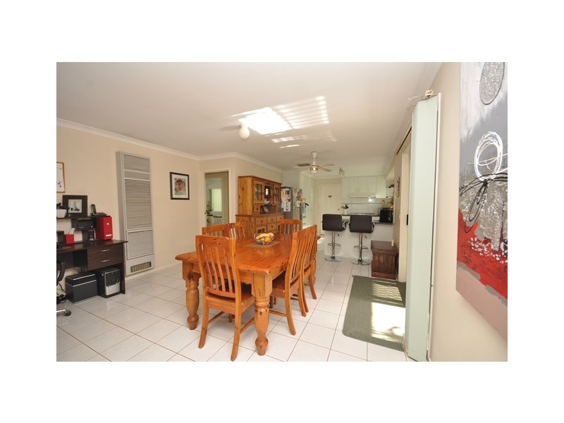 49 Kingfisher Drive, Wodonga VIC 3690