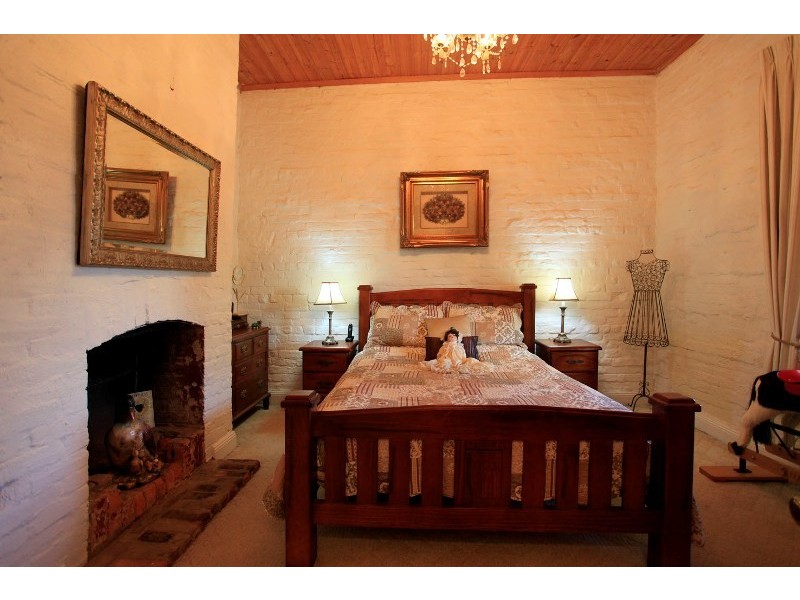 1-3 Harkins Street, Chiltern VIC 3683