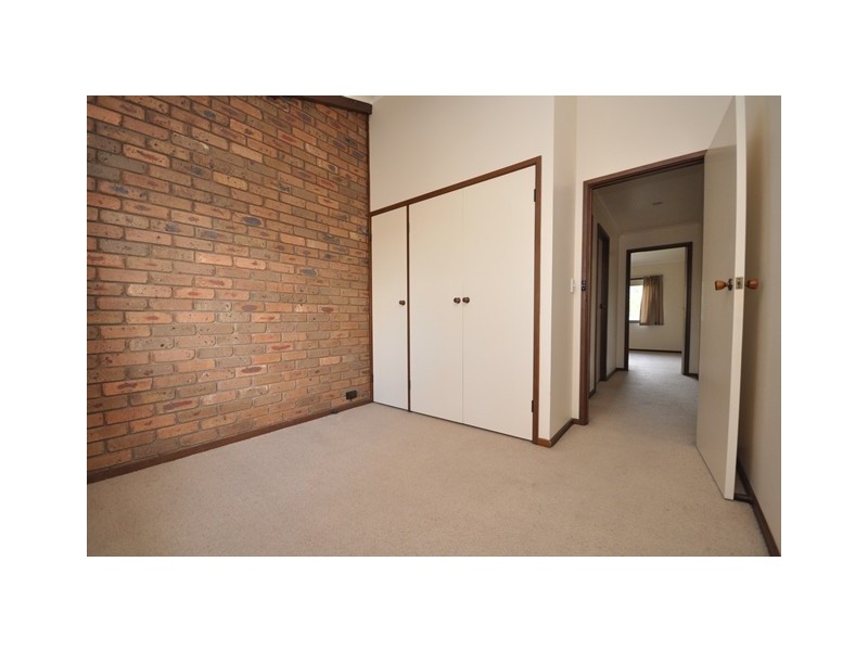 2/6 Royce Court, Wodonga VIC 3690