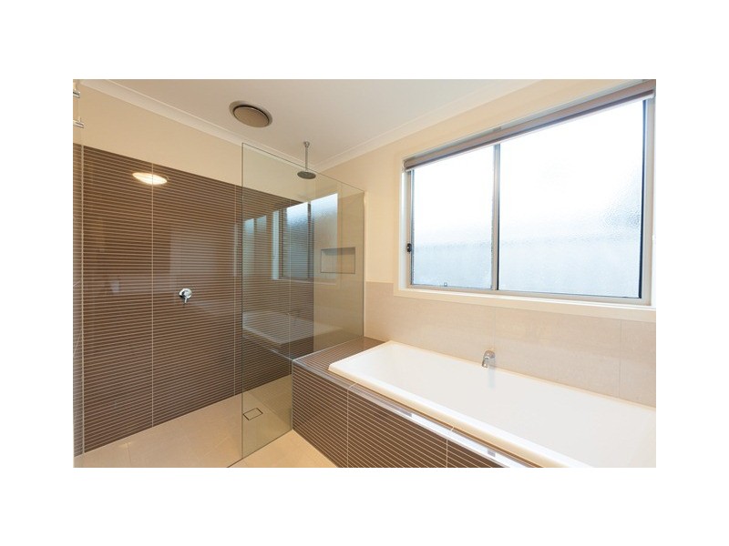 27 Castleton Street, Wodonga VIC 3690