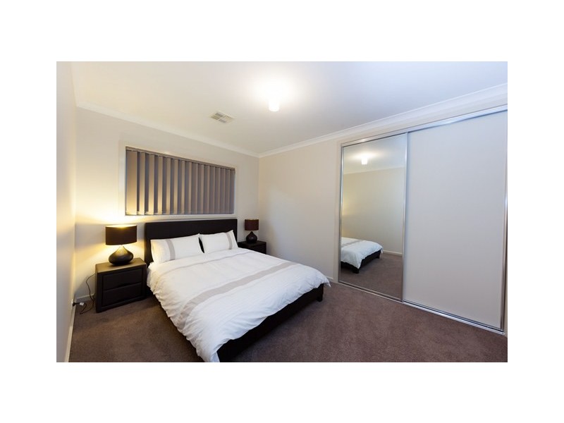 27 Castleton Street, Wodonga VIC 3690