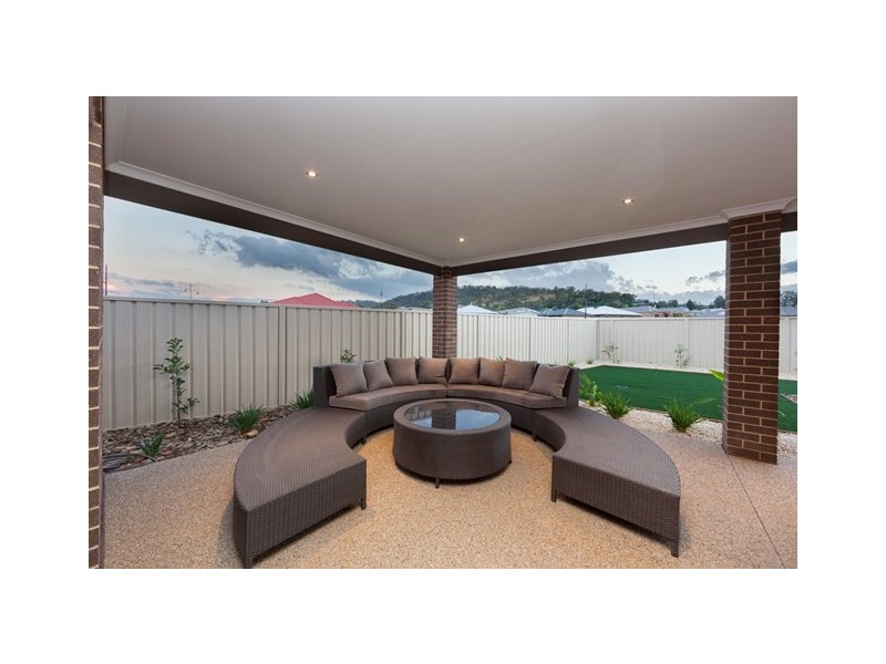 27 Castleton Street, Wodonga VIC 3690