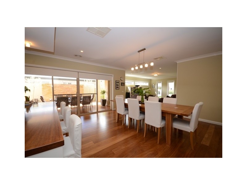 6 The Grange, Wodonga VIC 3690
