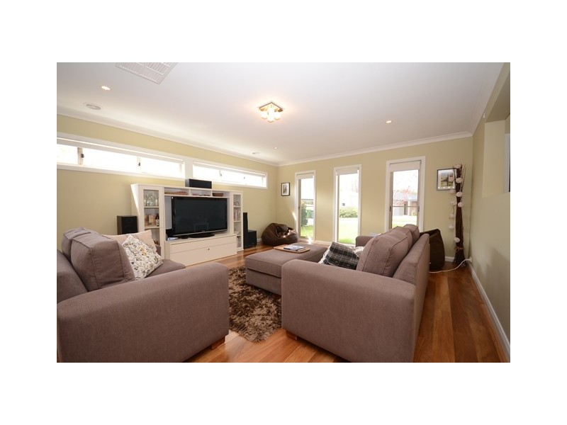 6 The Grange, Wodonga VIC 3690