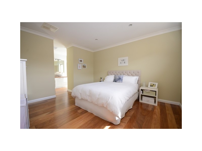 6 The Grange, Wodonga VIC 3690