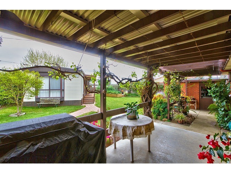 10 Garnet Circuit, Wodonga VIC 3690