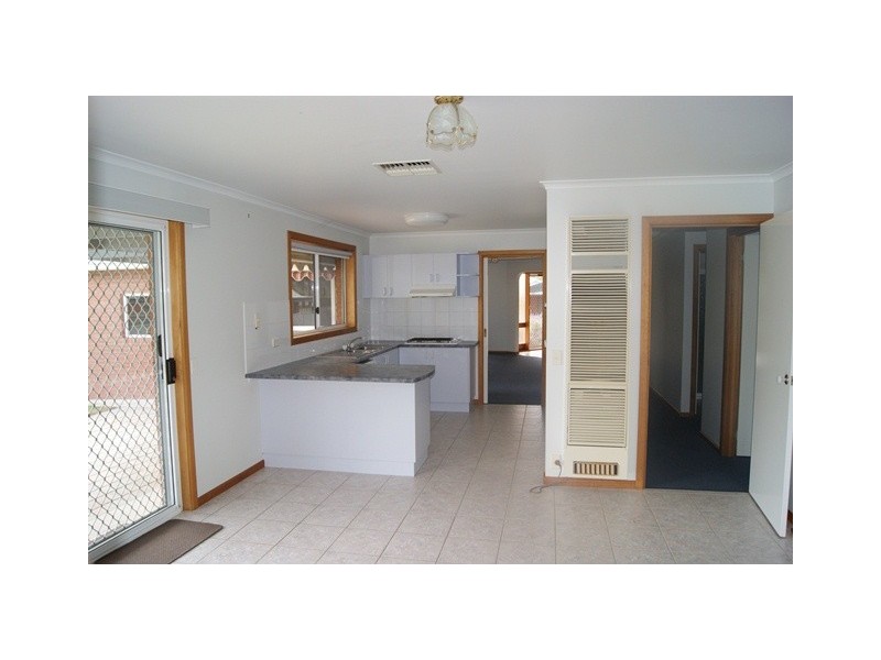 3 Bent Place, Wodonga VIC 3690