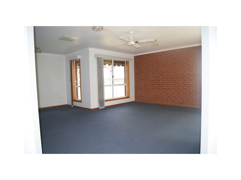 3 Bent Place, Wodonga VIC 3690