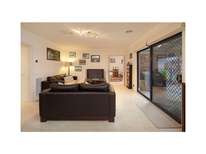 10 Helm Court, Wodonga VIC 3690