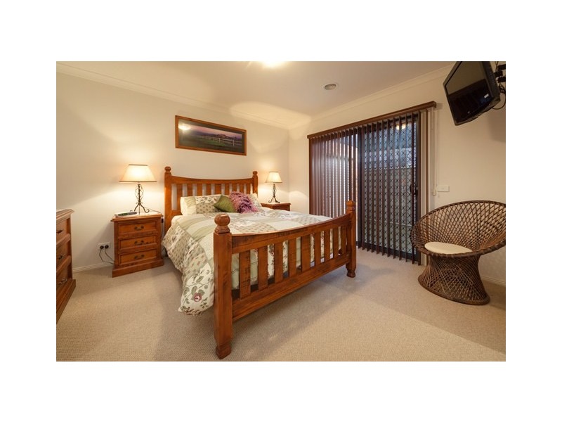 10 Helm Court, Wodonga VIC 3690