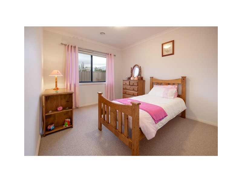 10 Helm Court, Wodonga VIC 3690