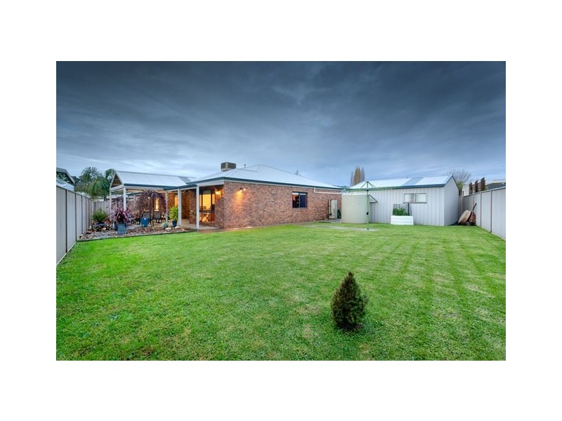 10 Helm Court, Wodonga VIC 3690