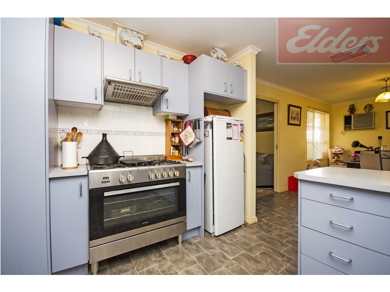 150 Jude Street, Howlong NSW 2643