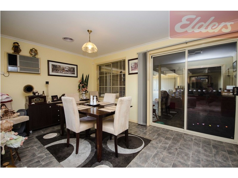 150 Jude Street, Howlong NSW 2643