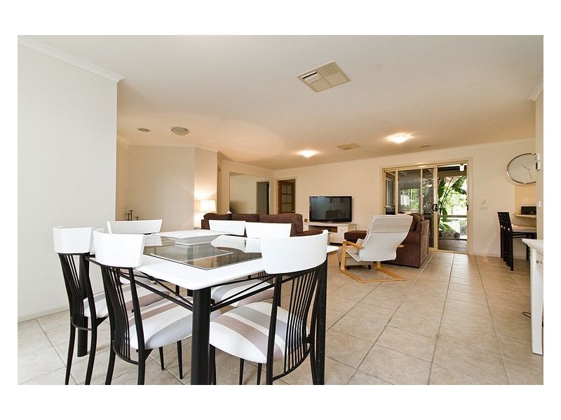 76 Barton Street, Wodonga VIC 3690