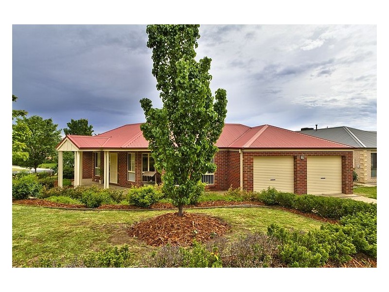 76 Barton Street, Wodonga VIC 3690