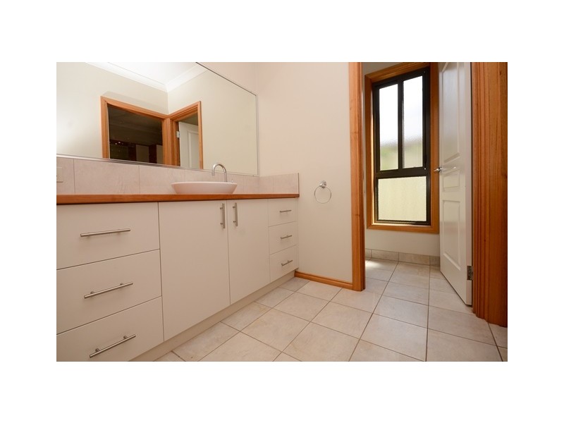 40 Golflinks Avenue, Wodonga VIC 3690