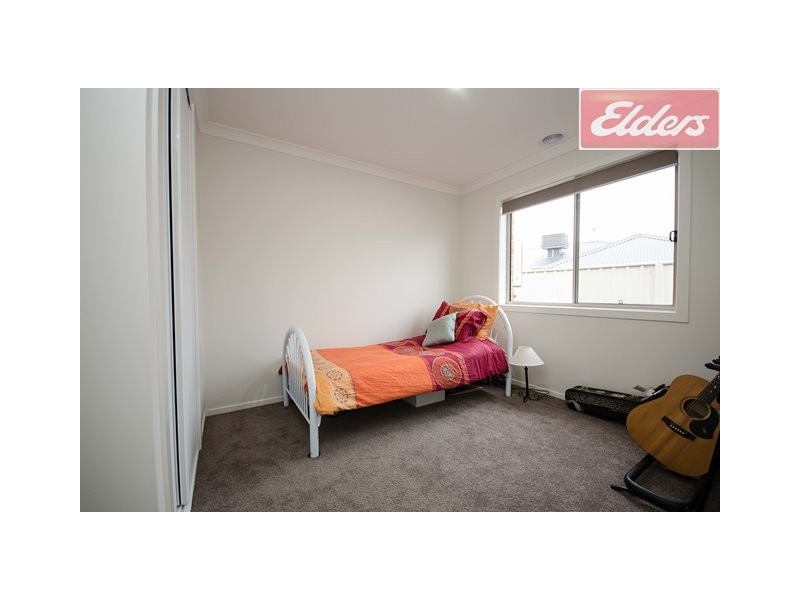 2 Finch Place, Wodonga VIC 3690