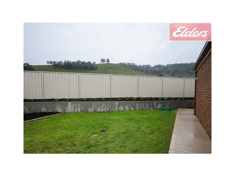 2 Finch Place, Wodonga VIC 3690