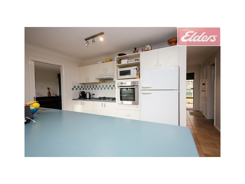 4 Elmslie Circuit, Wodonga VIC 3690