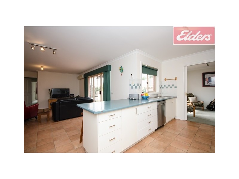 4 Elmslie Circuit, Wodonga VIC 3690