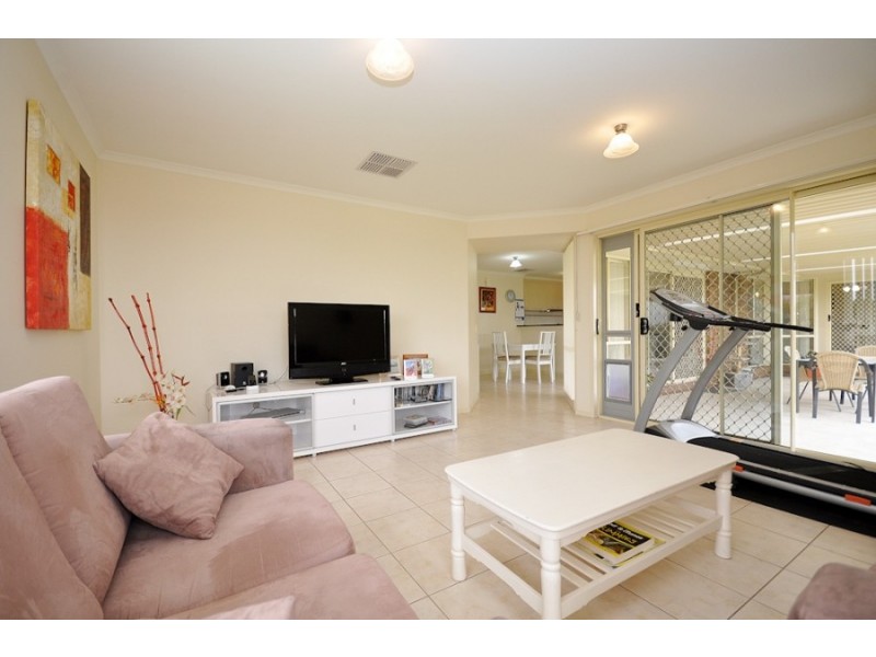 17 Carnoustie Avenue, Wodonga VIC 3690