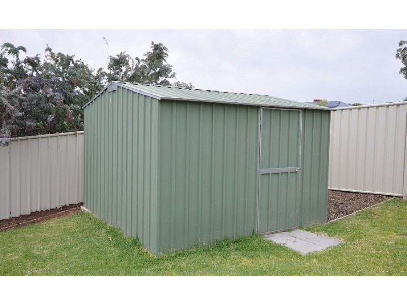 17 Carnoustie Avenue, Wodonga VIC 3690