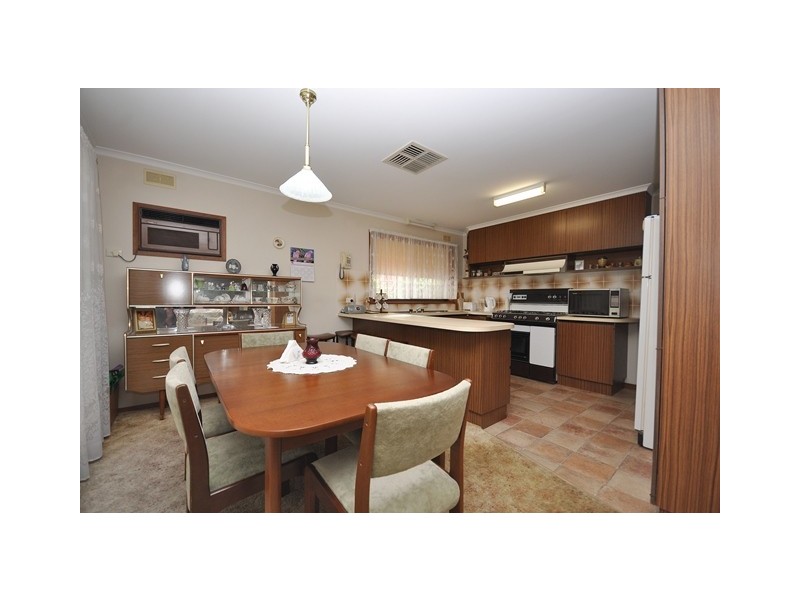 11 Sapphire Circuit, Wodonga VIC 3690