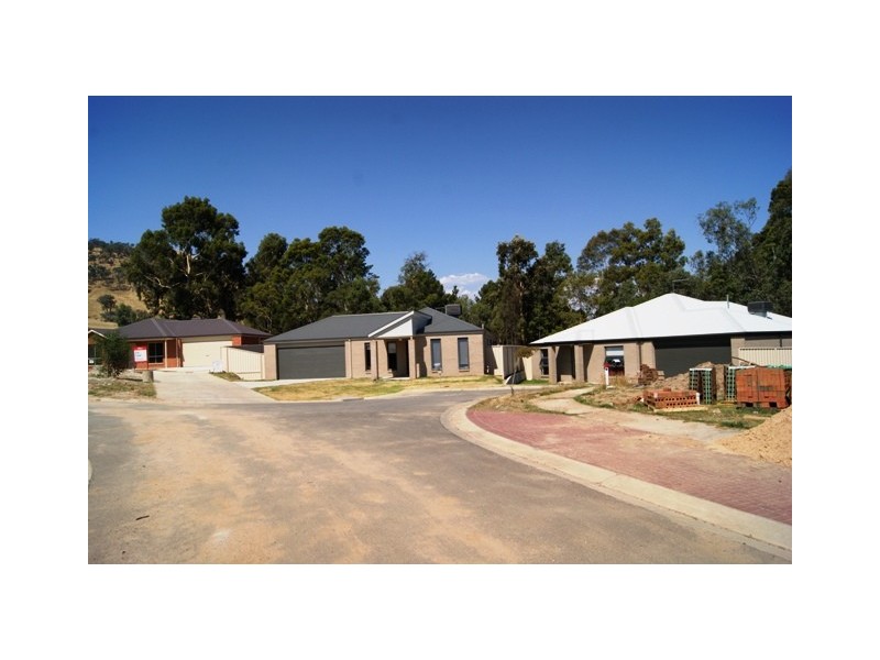 38 Whistler Concourse, Wodonga VIC 3690