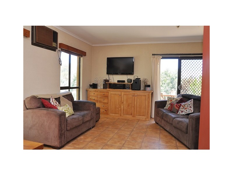 2 Broome Street, Bethanga VIC 3691