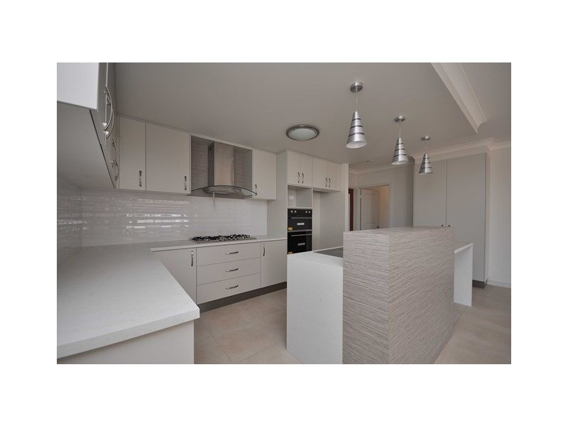 9 Coverdale Drive, Wodonga VIC 3690