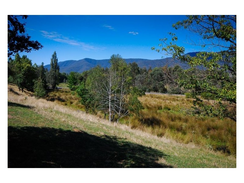 14 Running Creek Road, Running Creek VIC 3691