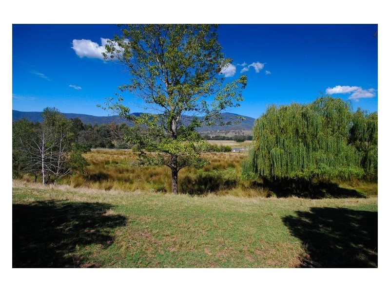 14 Running Creek Road, Running Creek VIC 3691