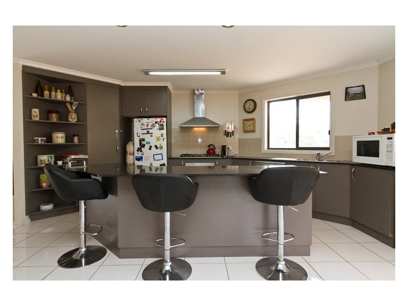 127 Six Mile Road, Stanley VIC 3747