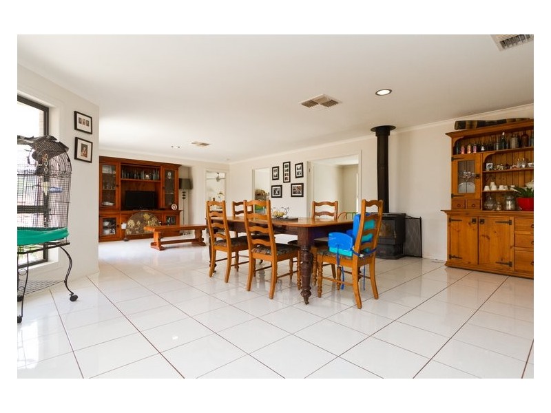 127 Six Mile Road, Stanley VIC 3747