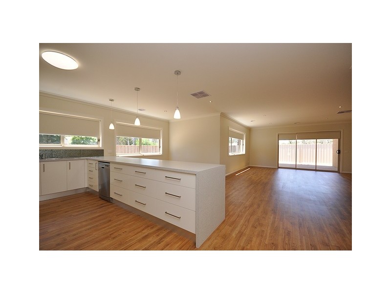 47 Nordsvan Drive, Wodonga VIC 3690