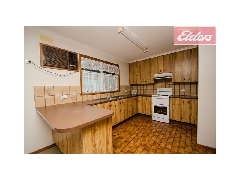 9 Roseland Road, Wodonga VIC 3690 Floorplan