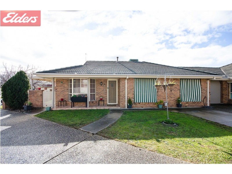 1/8 Lomond Court, Wodonga VIC 3690