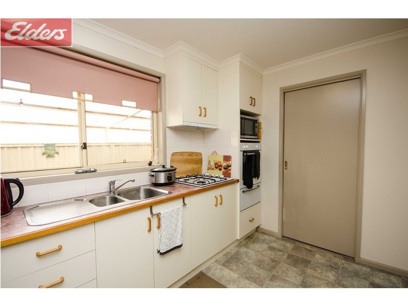 1/8 Lomond Court, Wodonga VIC 3690