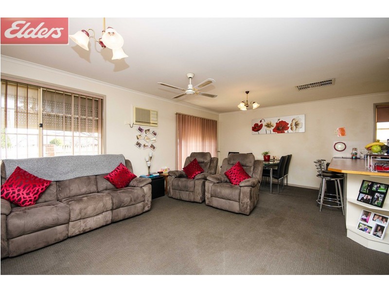 1/8 Lomond Court, Wodonga VIC 3690