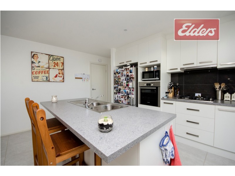 33 Sangsters Road, Wodonga VIC 3690