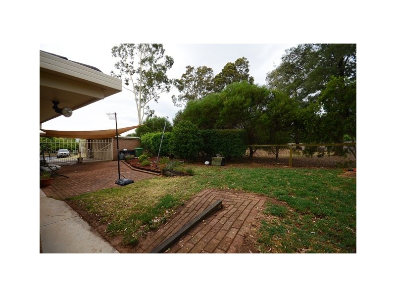 6 Nicholson Court, Wodonga VIC 3690