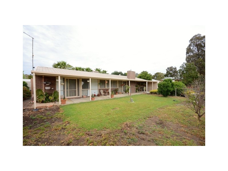 17 Wedge Court, Wodonga VIC 3690