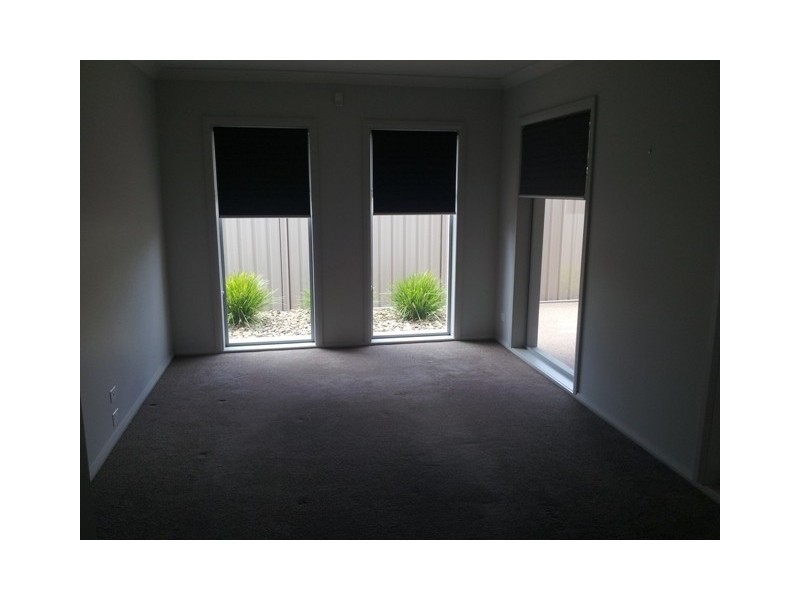 12 Clarendon, Wodonga VIC 3690