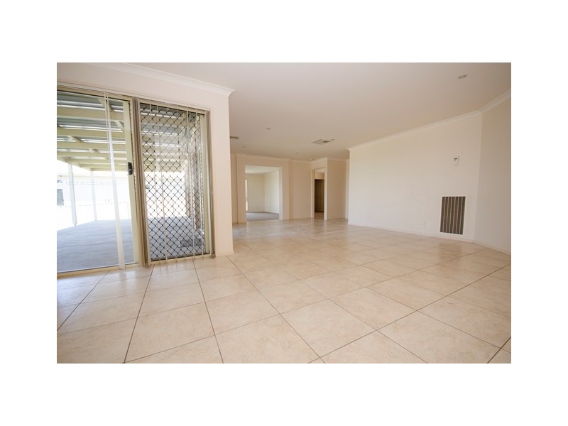 45 Firestone Way, Wodonga VIC 3690