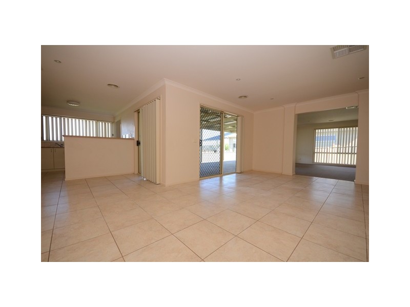 45 Firestone Way, Wodonga VIC 3690