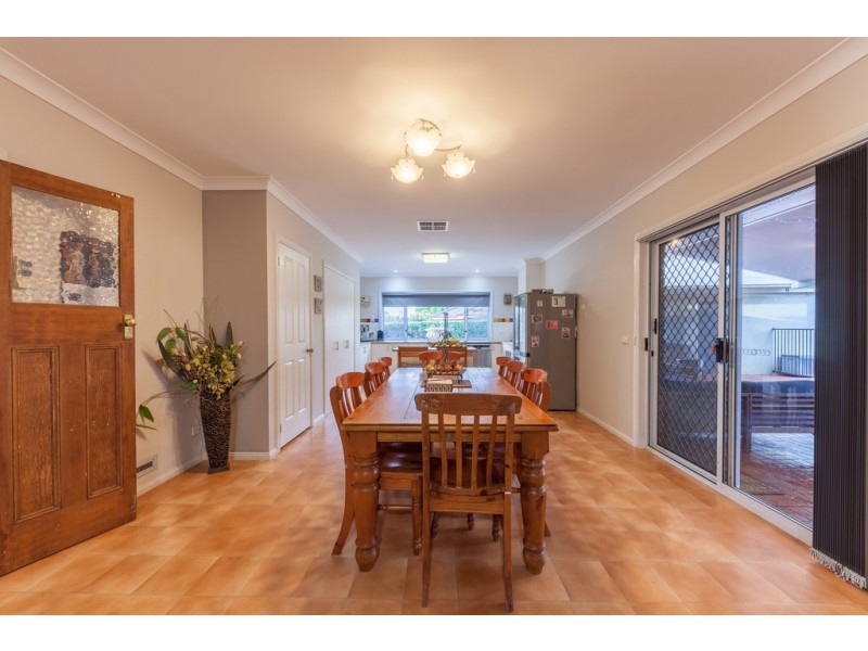 22 Mashie Way, Wodonga VIC 3690