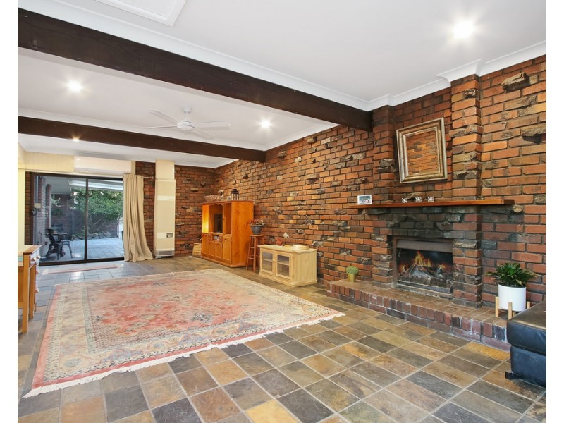 13 Diamond Drive, Wodonga VIC 3690