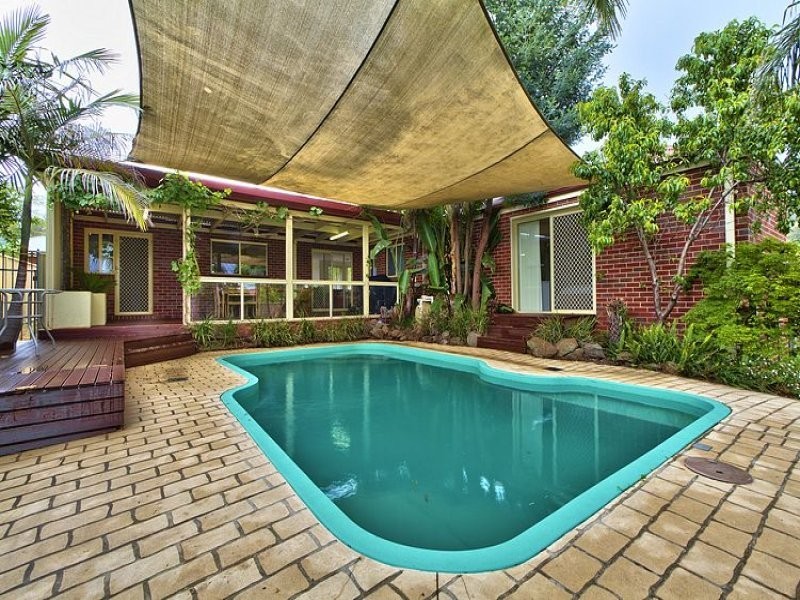 76 Barton Street, Wodonga VIC 3690